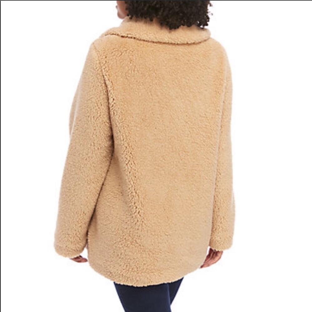 C&C California Faux Sherpa Teddy Coat - Picture 3 of 11
